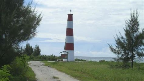 Pinder's Point Lighthouse | The Bahamas