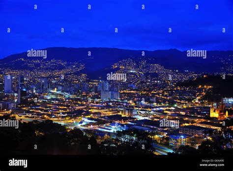 city town skyline Stock Photo - Alamy