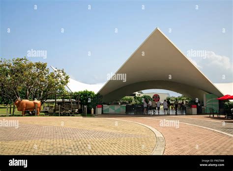 Bacardi Rum visitors plaza, Catano, Puerto Rico Stock Photo - Alamy