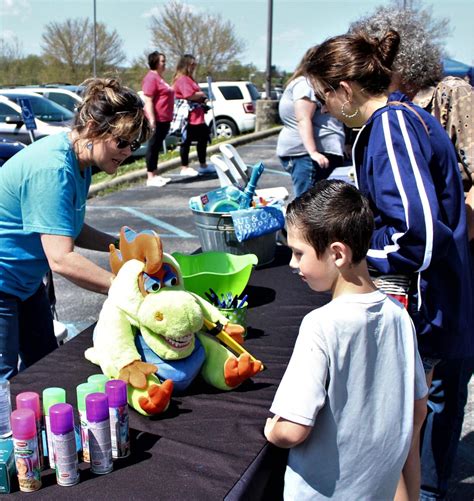 YMCA event encourages kids to stay active in summer | Features/Entertainment | herald-dispatch.com