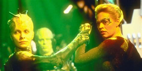 Seven Of Nine Made Star Trek: Voyager A Better (& Worse) Show