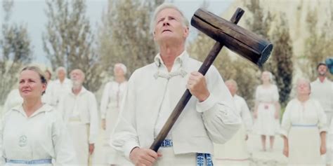 Midsommar: The Hårga Cult & Customs Explained