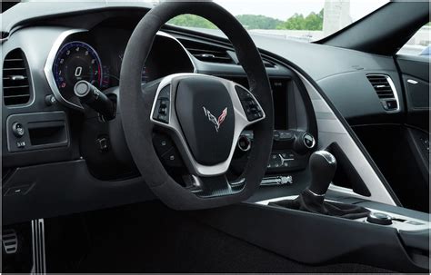 The 2019 Chevrolet Corvette Grand Sport | Performance Details & Specs