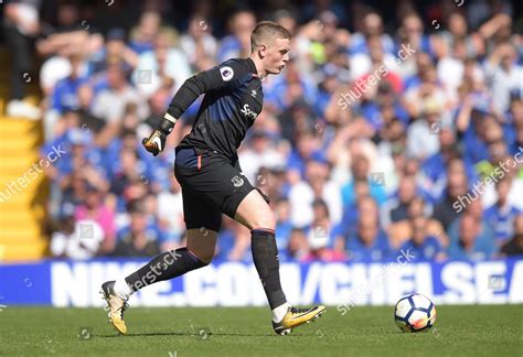 Everton Goalkeeper Jordan Pickford Editorial Stock Photo - Stock Image ...