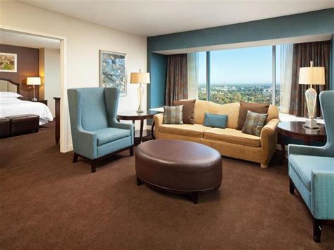 Sheraton Grand Sacramento Hotel in Sacramento (CA) - Room Deals, Photos & Reviews