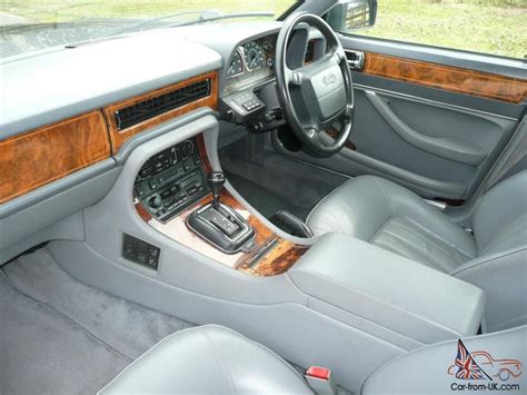 1993 Daimler Sovereign (XJ40) | Car interior design, Car console, Car ...