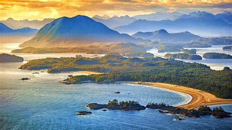 Tofino, west coast of Vancouver Island, in British Columbia, Canada. (via Bing.com) | Tofino ...