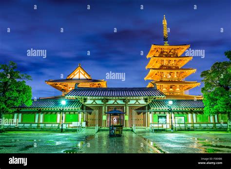 Shitennoji Temple in Osaka, Japan Stock Photo - Alamy