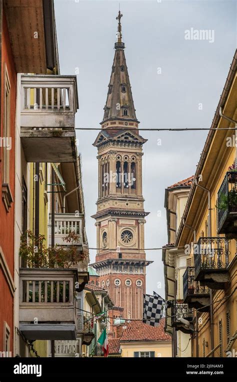 Alessandria Cathedral on Piazza del Duomo Stock Photo - Alamy