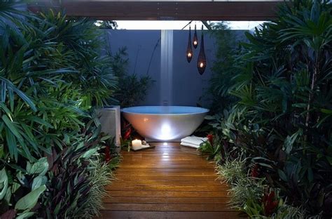 27 Unique Bathtubs You'll Never Want To Leave