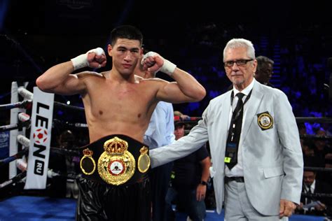 Dmitry Bivol – Boxer of the month August 2018 – World Boxing Association