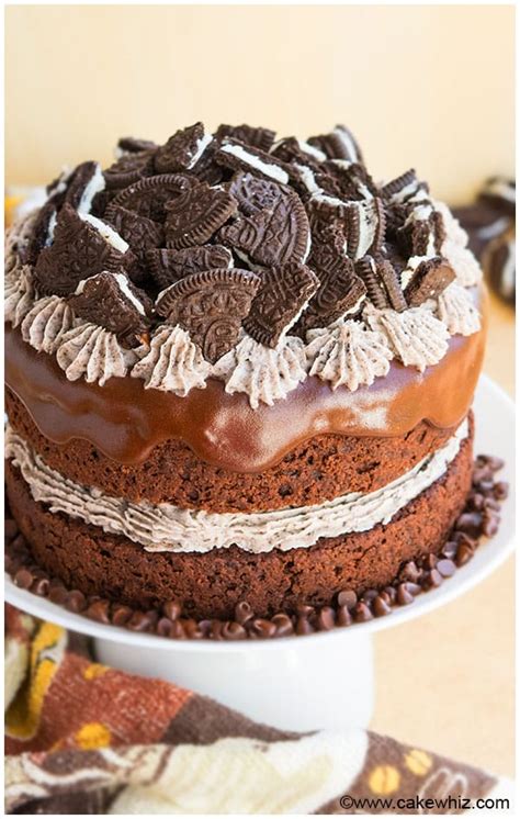 Easy Chocolate Oreo Cake Recipe - CakeWhiz