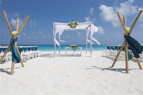 Krystal Cancun vacation deals - Lowest Prices, Promotions, Reviews, Last Minute Deals ...