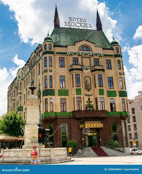 Terazije Fountain and Hotel Moskva in City Center of Belgrade, Serbia Editorial Stock Image ...