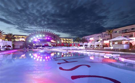 Ushuaia at it's best | Ibiza beach, Ibiza beach hotel, Hotel ibiza