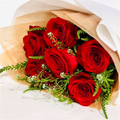 Valentine's Wrapped Bouquet - Simply Red in Boston, MA | Bloom Couture Floral