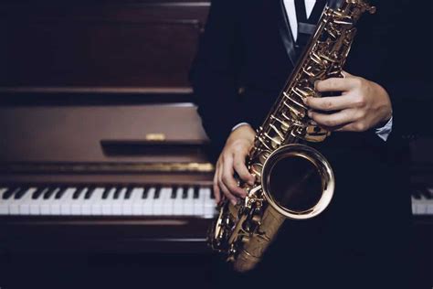 12 Different Types of Saxophones