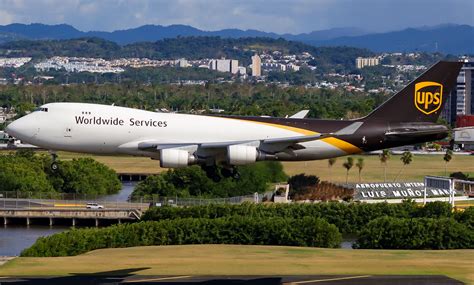 UPS-BOEING 747-44AF-N572UP | Approaching on runway 8 sju #Av… | Flickr