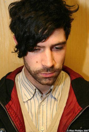 Yannis Philippakis Death Fact Check, Birthday & Age | Dead or Kicking