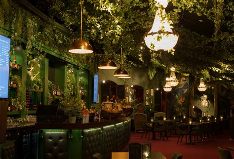 The Kensington Garden Bar at The Royal Albert Hall - Mary Jane Vaughan - creative florists in ...