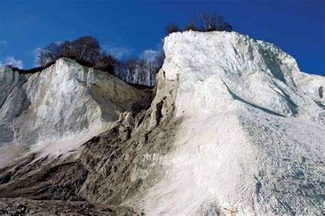 Cliff | Coastal Erosion, Rock Formations & Cliffs | Britannica