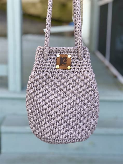 Summer Mini Shoulder Bag Free Crochet Pattern | SEMA Data Co-op