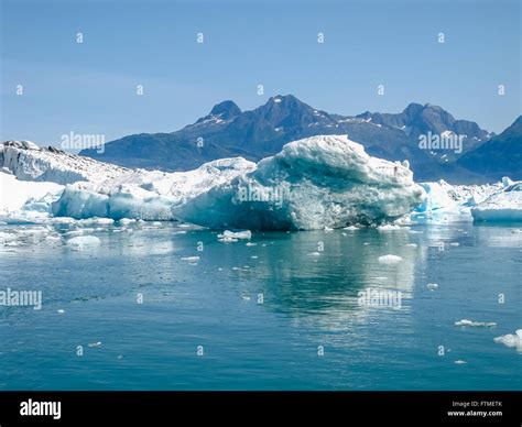 Sea of ice Stock Photo - Alamy