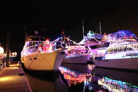 Lighted Boat Parade | Dock Street Marina