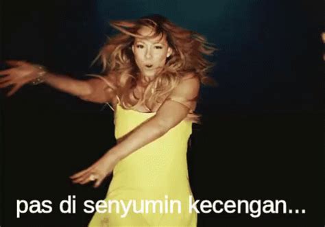 Senang GIF - Mariah Carey Senang Kecengan - Discover & Share GIFs