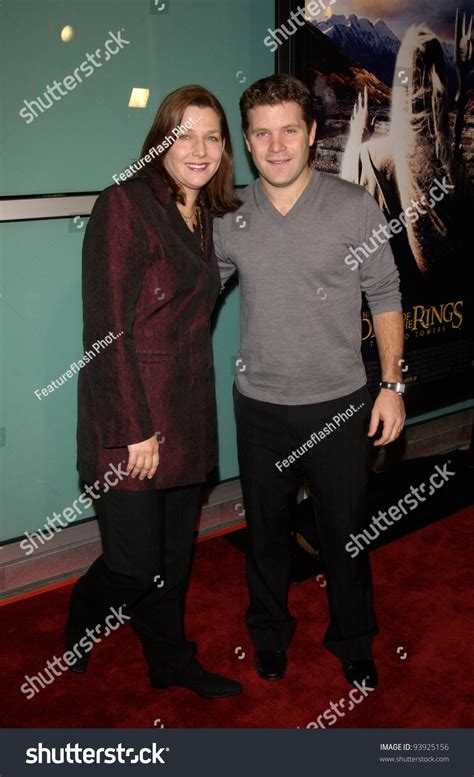 Actor Sean Astin Wife Los Angeles Stock Photo 93925156 | Shutterstock