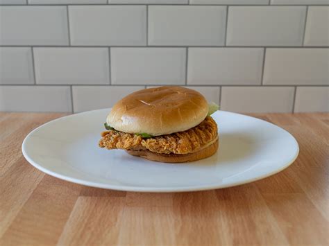 Wendy’s Classic Chicken Sandwich review – Menu And Price