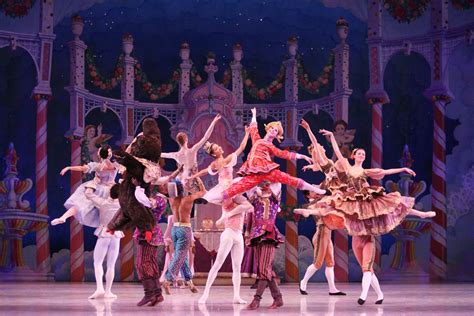 A Love Letter to Richmond Ballet's The Nutcracker | the crystal press fashion blog