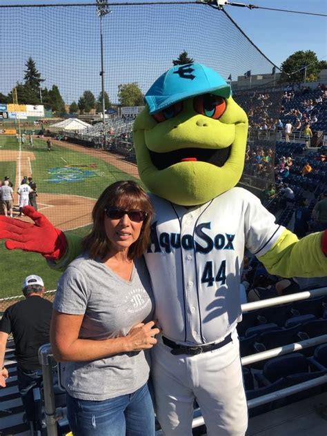 Webbly MLB Single A Everett AquaSox 2017 | Mascot, Mlb, Hard hat