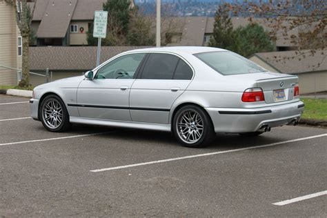 2000 BMW M5 - Information and photos - MOMENTcar