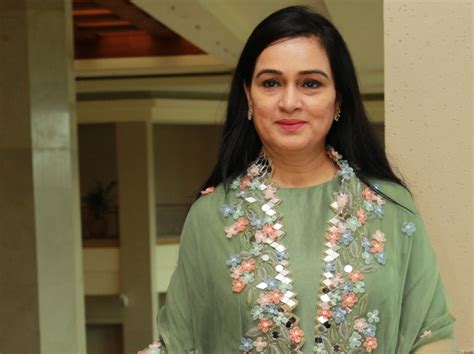 Padmini Kolhapure to launch her music label – BDC TV