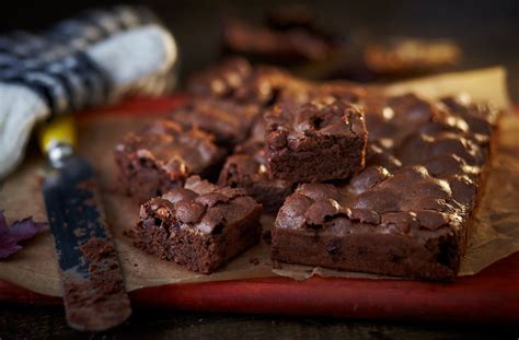 Chocolate marshmallow brownies | Tesco Real Food