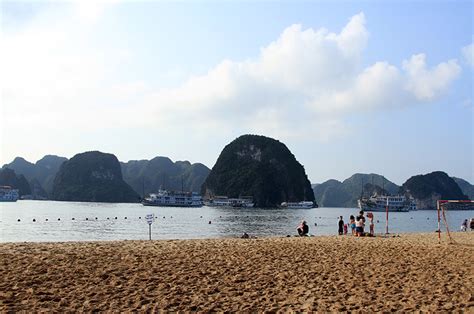 Top 15 Most Beautiful Beaches in Vietnam - SVietnam Travel