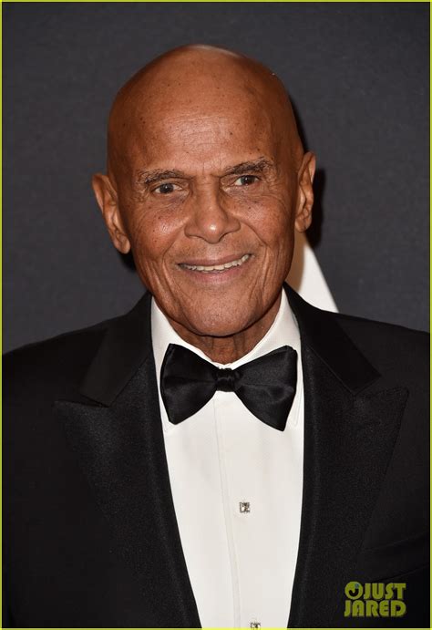 Harry Belafonte Gives Important Speech on Race at Governors Awards 2014 (Video): Photo 3238341 ...