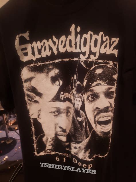 GRaVeDIgGaZ - 6 feet deep | TShirtSlayer TShirt and BattleJacket Gallery