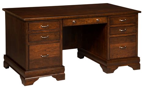 Fairfield Executive Desk | Amish Solid Wood Desks | Kvadro Furniture