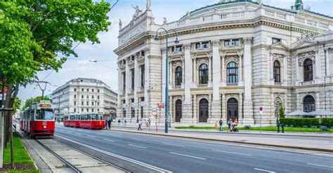 Vienna’s Ringstrasse: A Street That’s Grand but Not Human