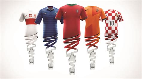 Nike Football Unveils New National Home Kits - Nike News