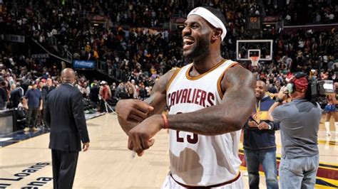 LeBron James signs lifetime contract with Nike | CBC Sports