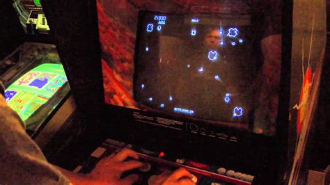 Atari Asteroids Arcade