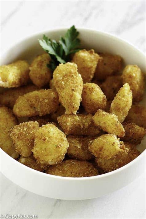 Fried Cheese Curds - Homemade Culver’s Recipe | CopyKat