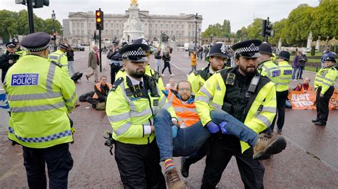 Emergency vehicles blocked by Just Stop Oil protest in west London rush hour | UK News | Sky News