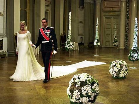 Queens of England: Royal Wedding Dresses: Crown Princess Mette-Marit of Norway