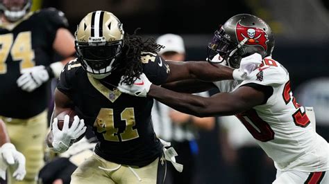 Photos: Best of Saints Offense vs. Buccaneers | 2023 NFL Week 4