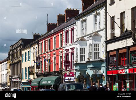 Ireland, County Tipperary, Tipperary Town, town buildings Stock Photo - Alamy