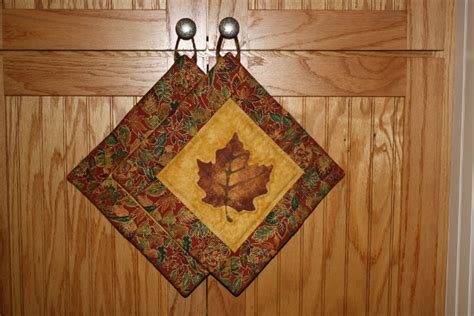 Autumn Oak Leaf Wreath – Wee Folk Art